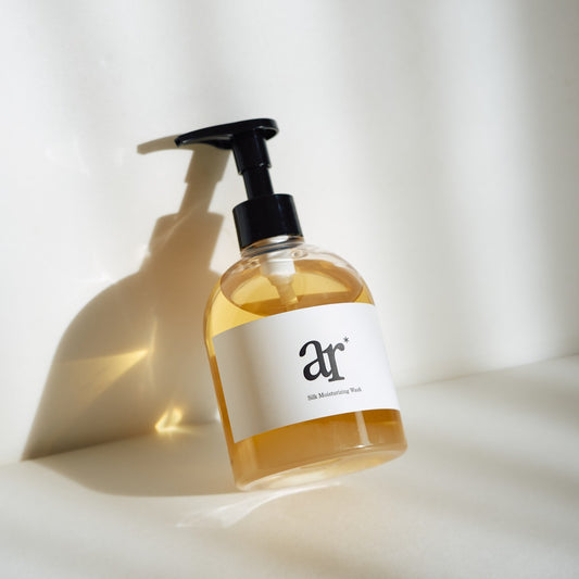 ar* シルク モイスチャライジング ウォッシュ 300mL | Silk Moisturizing Wash